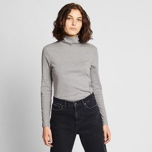 Grey Uniqlo Long Sleeve Turtleneck Sweater